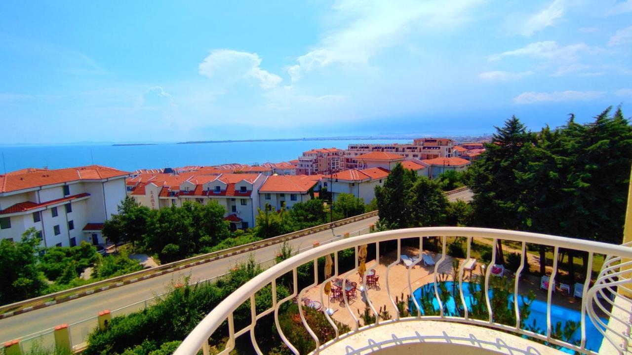 Hotel Consul Sveti Vlas Buitenkant foto