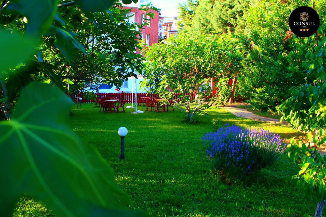 Hotel Consul Sveti Vlas Buitenkant foto